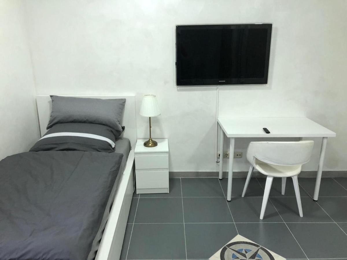 Apartments & Rooms Bad Soden Bad Soden am Taunus Exterior photo